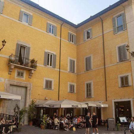 ローマNew! Bellissimo Palazzofranchi Pantheonアパートメント エクステリア 写真