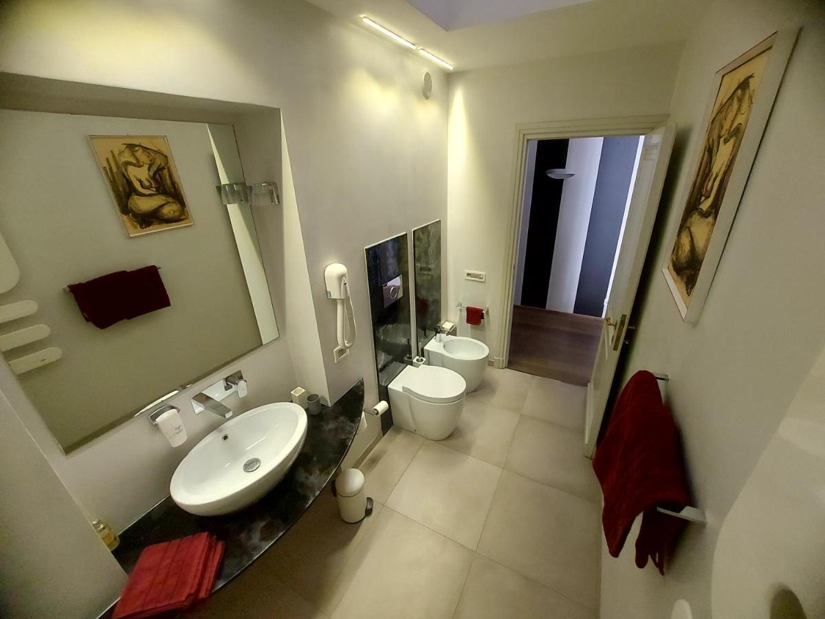 ローマNew! Bellissimo Palazzofranchi Pantheonアパートメント エクステリア 写真